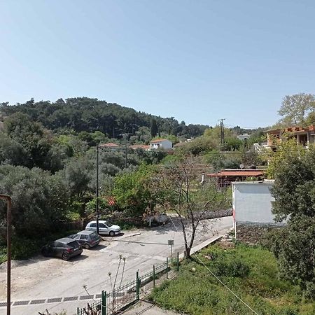 Christos Center Rooms Raches  Екстер'єр фото