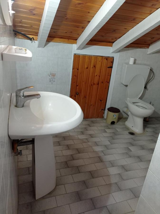 Christos Center Rooms Raches  Екстер'єр фото